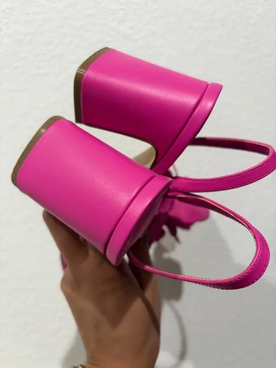 Steve Madden Hot Pink Floral Slingback Block Heels - Picture 3 of 3